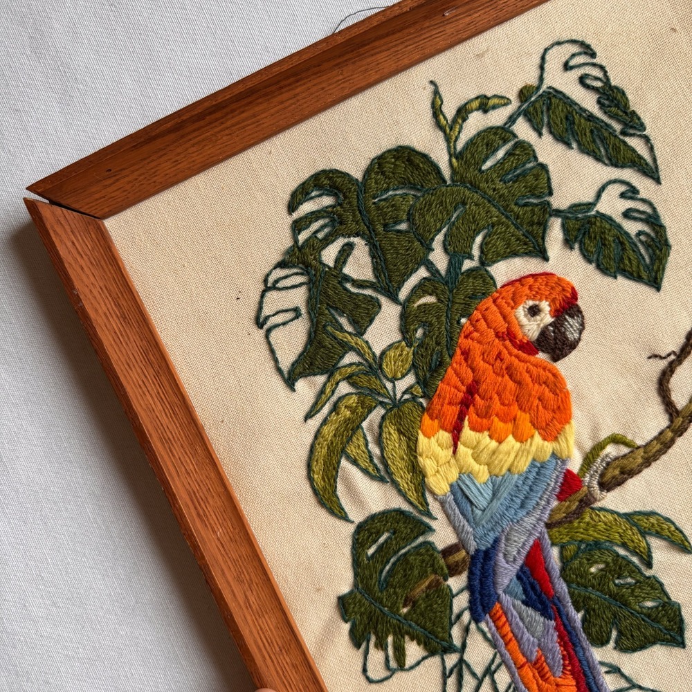 Vintage Sunset Designs Crewel Embroidery Parrot Tropical Framed Wall Art 12x20